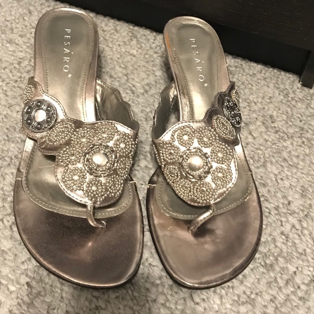 Women’s wedges/ sandals